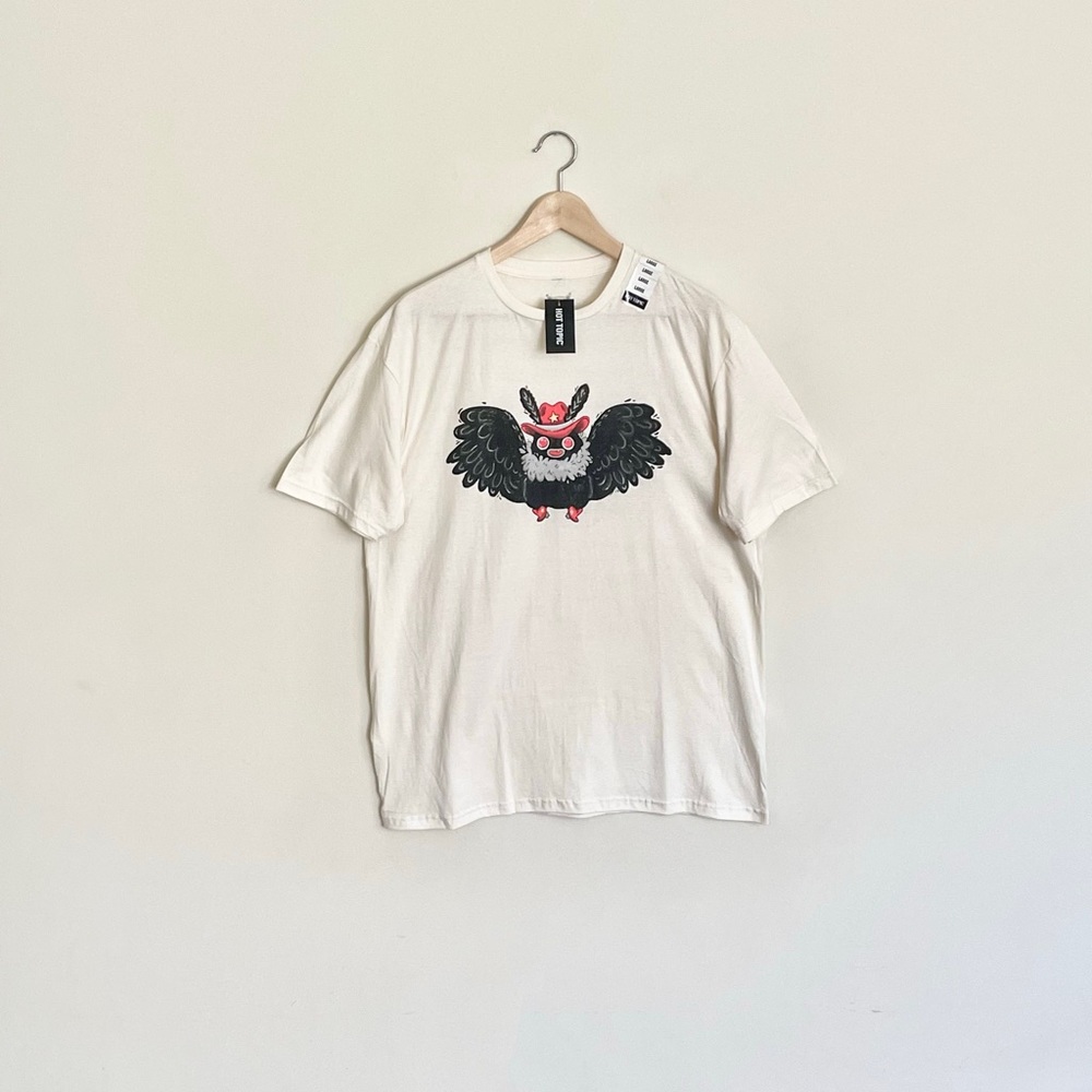 NEW Cowboy Mothman Guild of Calamity Stephanie Bayles Cream T Shirt Adult Large
